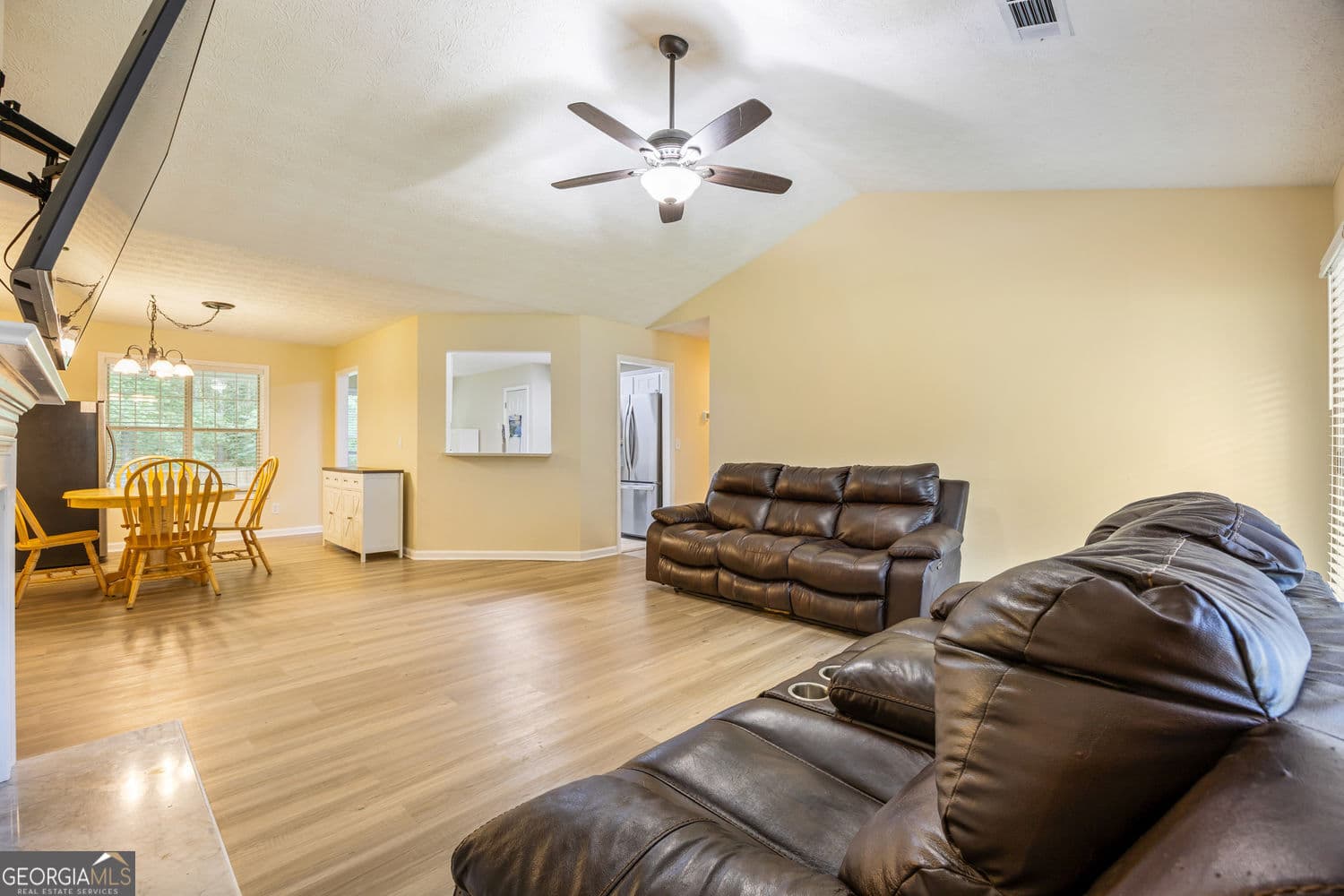 3 bedroom, 2 bathroom, 1,503 sq ft single family residence for sale at 469 Cedar Trail, Winder, GA 30680 — photo 7