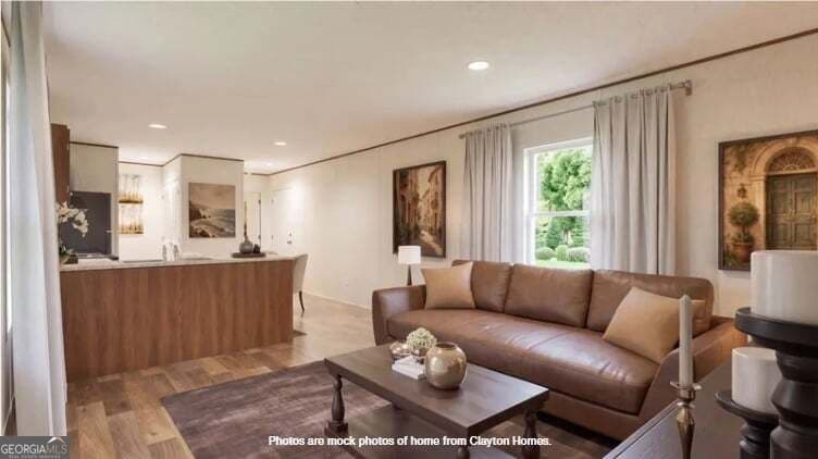 4 bedroom, 2 bathroom, 1,001 sq ft single family residence for sale at 0 Mountain View Circle, Anniston, AL 36207 — photo 5
