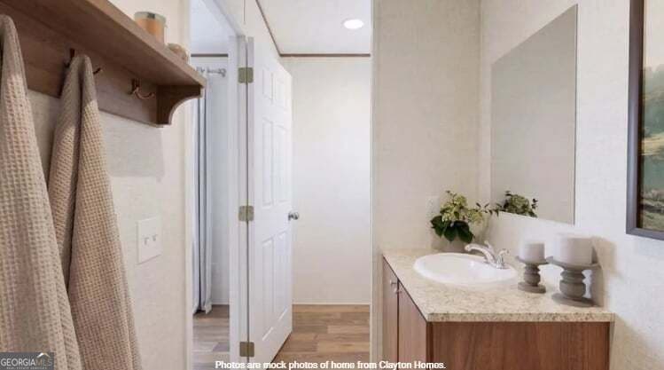 4 bedroom, 2 bathroom, 1,001 sq ft single family residence for sale at 0 Mountain View Circle, Anniston, AL 36207 — photo 8
