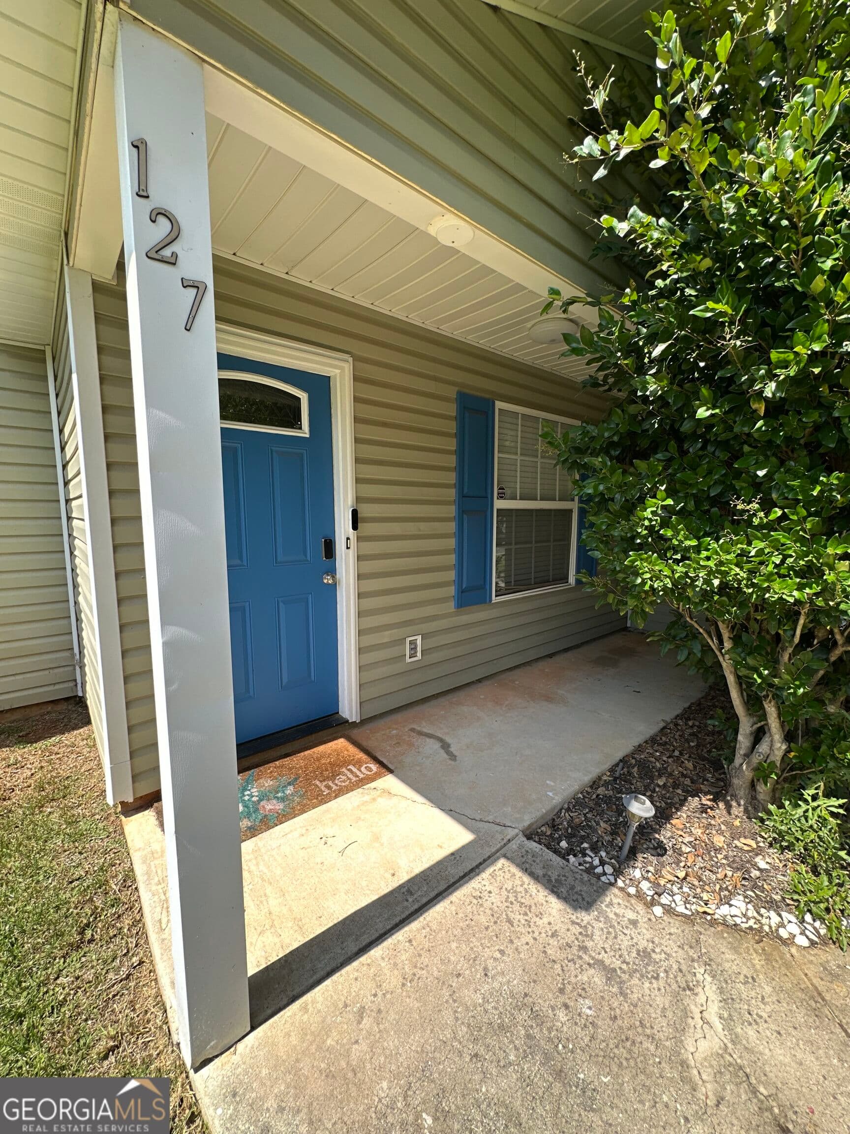 3 bedroom, 2 bathroom, 1,380 sq ft single family residence for sale at 127 3rd Street, Thomaston, GA 30286 — photo 5
