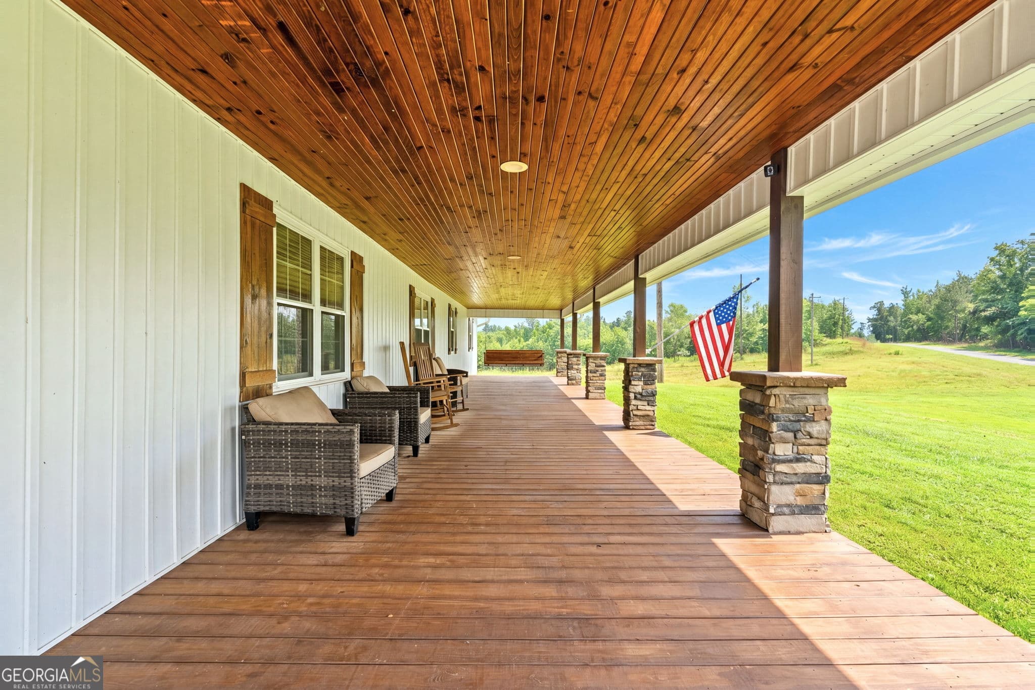 4 bedroom, 3 bathroom, 3,001 sq ft single family residence for sale at 3204 County Road 43, Wadley, AL 36276 — photo 2