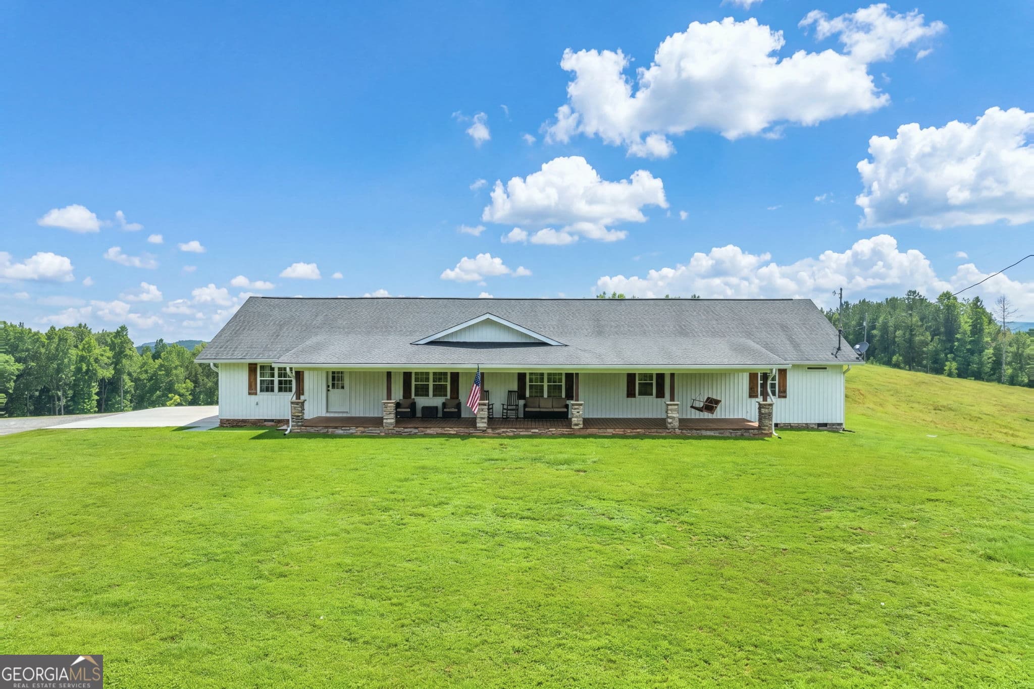 4 bedroom, 3 bathroom, 3,001 sq ft single family residence for sale at 3204 County Road 43, Wadley, AL 36276
