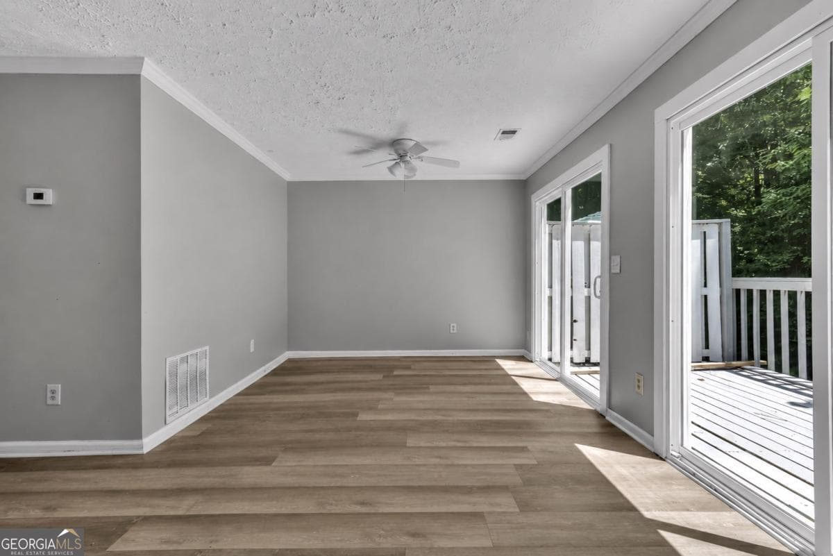4 bedroom, 3.5 bathroom, 1,408 sq ft townhouse for sale at 3559 Ashley Station Drive, Marietta, GA 30008 — photo 10