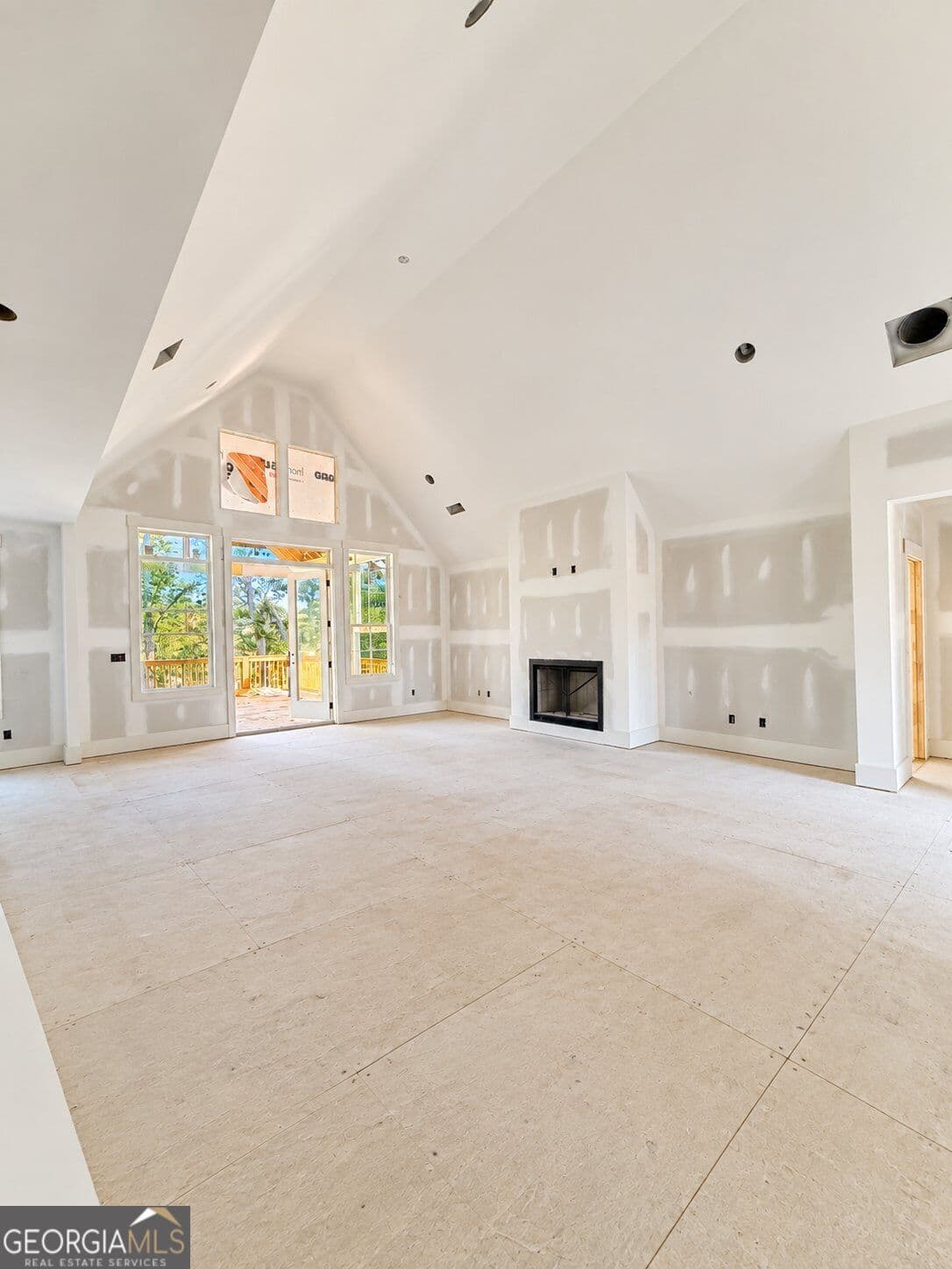 5 bedroom, 4.5 bathroom, 3,561 sq ft single family residence for sale at 5833 Abbey View Court, Clermont, GA 30527 — photo 6