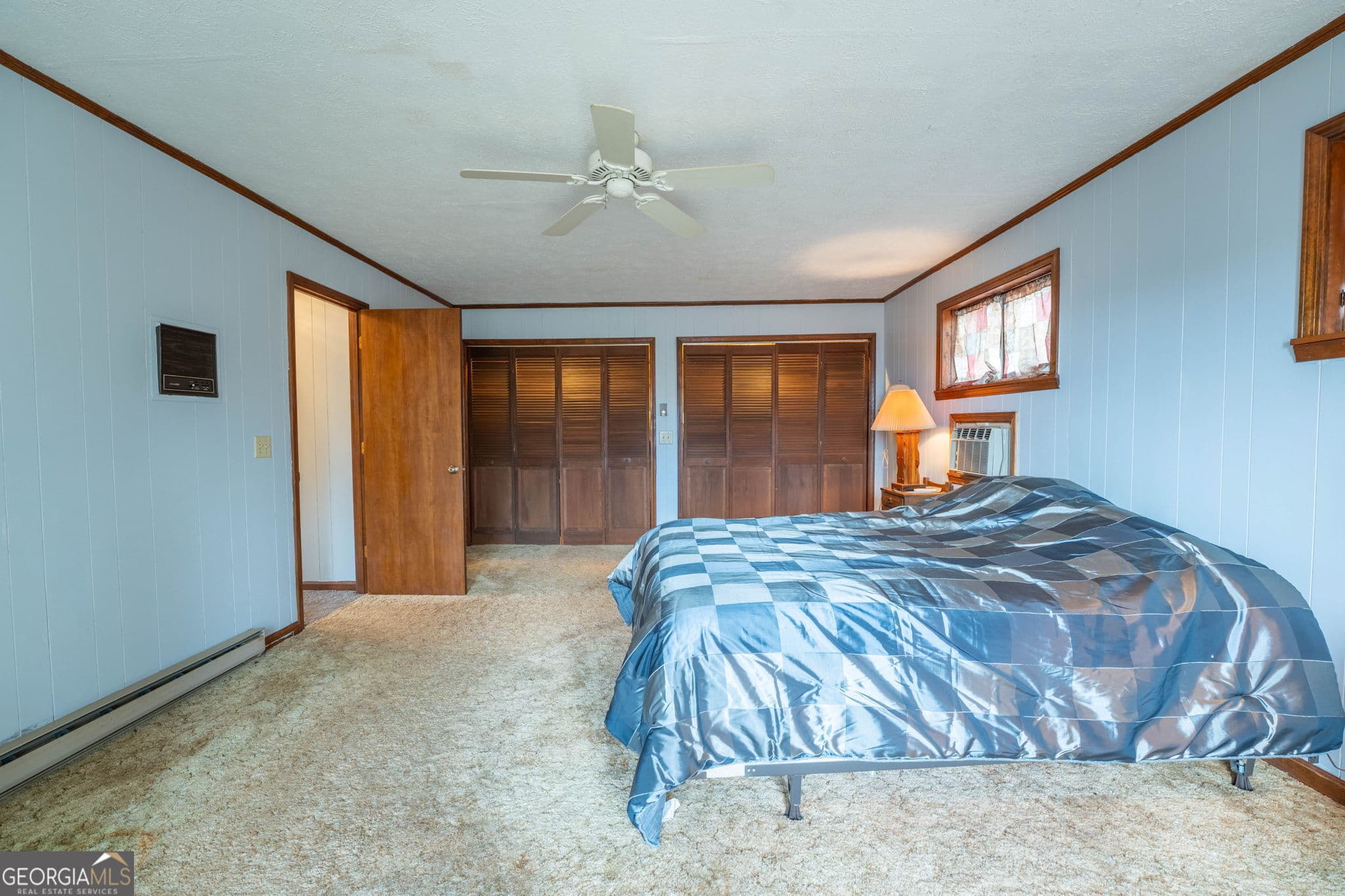 4 bedroom, 3 bathroom, 3,600 sq ft cabin,single family residence for sale at 375 Western Way, Rabun Gap, GA 30568 — photo 5