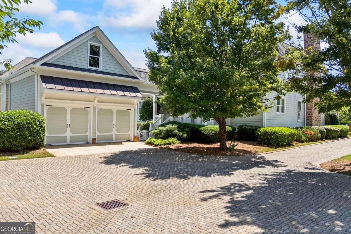 3 bedroom, 2.5 bathroom, 2,704 sq ft single family residence for sale at 859 Commons Park, Statham, GA 30666 — photo 5