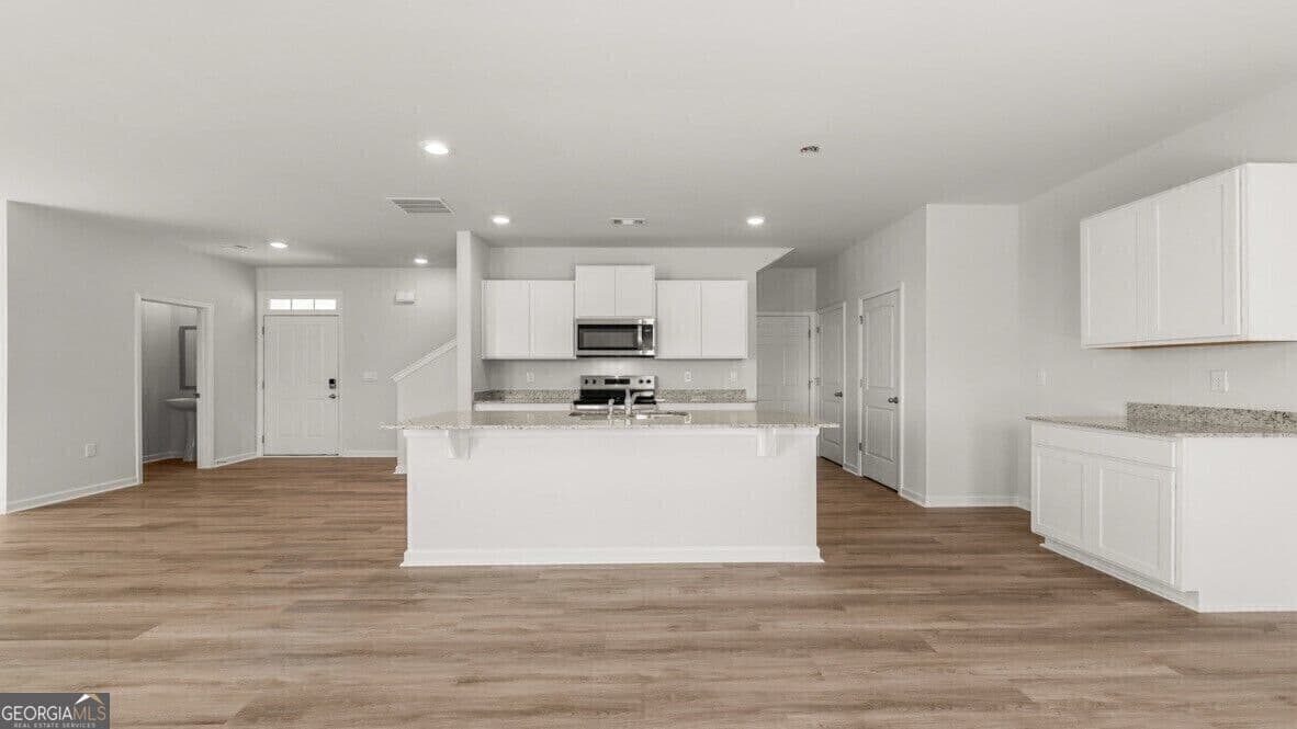 4 bedroom, 2.5 bathroom, 1,927 sq ft single family residence for sale at 193 Rolling Meadow Trace, Jasper, GA 30143 — photo 6