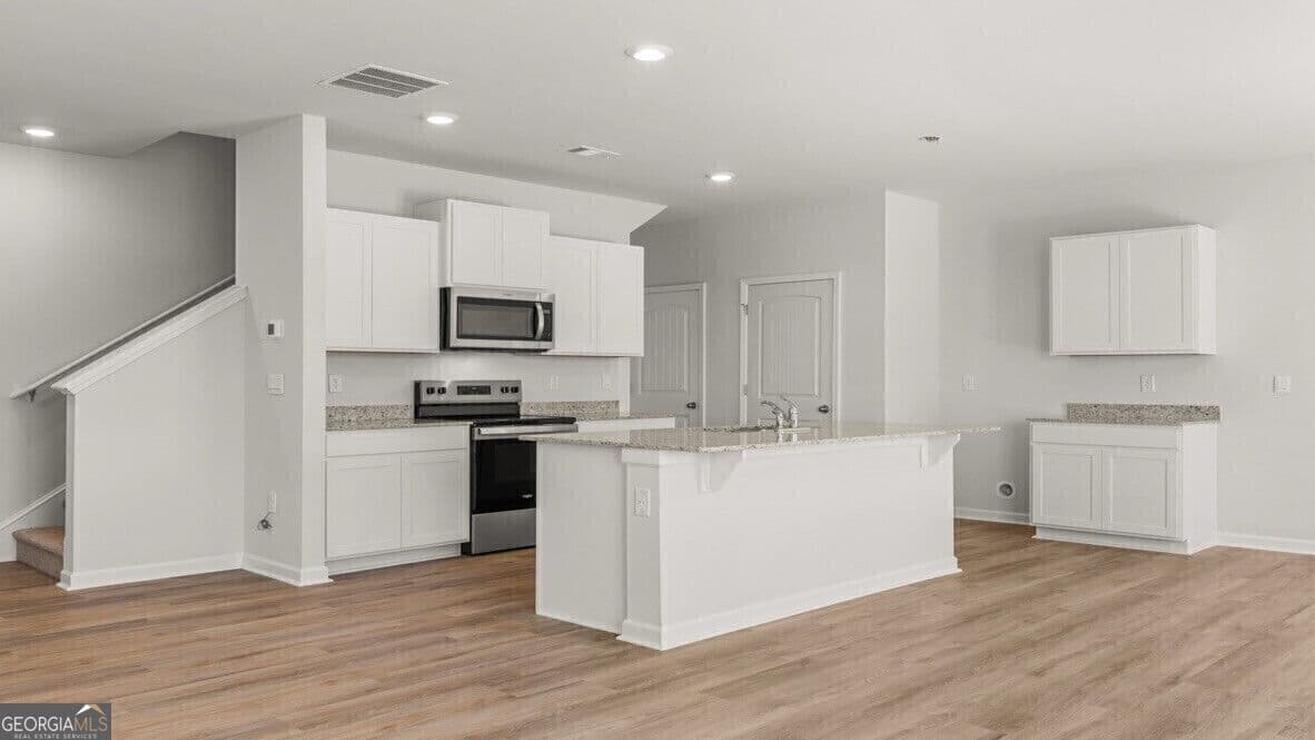 4 bedroom, 2.5 bathroom, 1,927 sq ft single family residence for sale at 193 Rolling Meadow Trace, Jasper, GA 30143 — photo 5