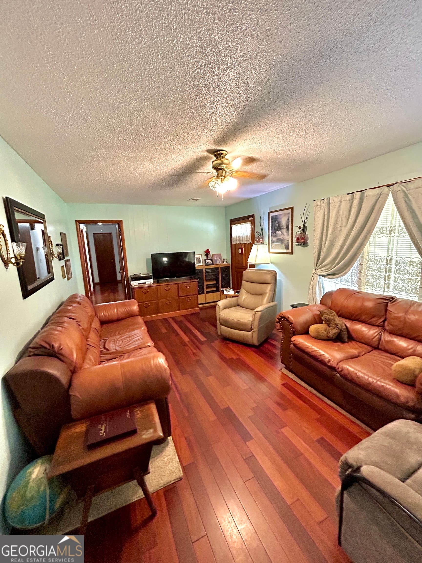 3 bedroom, 2 bathroom single family residence for sale at 7505 McRae Highway, Helena, GA 31037 — photo 5