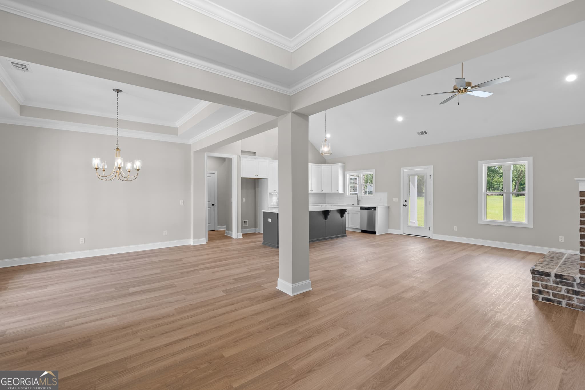 5 bedroom, 4.5 bathroom, 2,771 sq ft single family residence for sale at 3 Honeysuckle Drive, Claxton, GA 30417 — photo 6