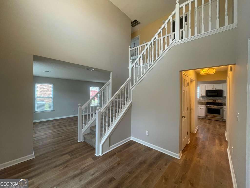 4 bedroom, 3 bathroom single family residence for rent at 408 Canoga Court, Mcdonough, GA 30253 for $2,695 a month — photo 7
