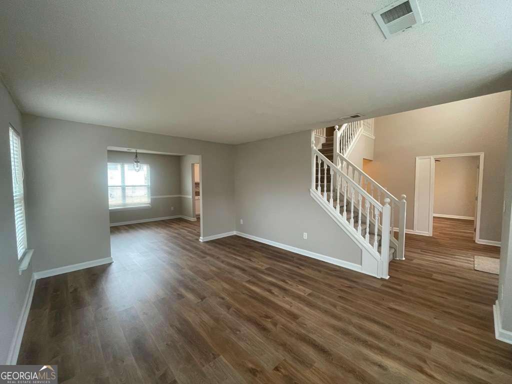 4 bedroom, 3 bathroom single family residence for rent at 408 Canoga Court, Mcdonough, GA 30253 for $2,695 a month — photo 5