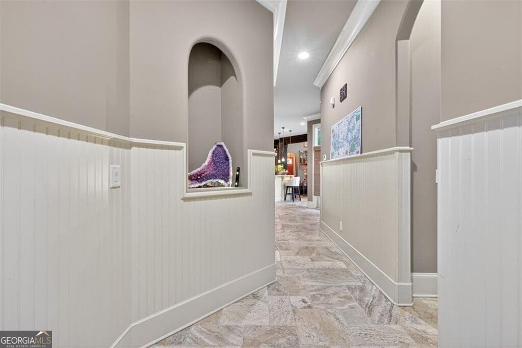 5 bedroom, 5.5 bathroom, 3,905 sq ft single family residence for sale at 5829 Swinging Gate Road, Gainesville, GA 30506 — photo 7