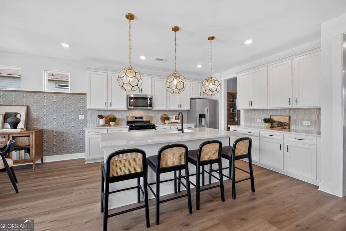 4 bedroom, 2.5 bathroom, 2,918 sq ft single family residence for sale at 244 Kilmington Court, Mcdonough, GA 30253 — photo 10