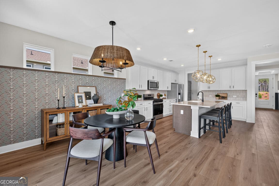 4 bedroom, 2.5 bathroom, 2,918 sq ft single family residence for sale at 244 Kilmington Court, Mcdonough, GA 30253 — photo 8