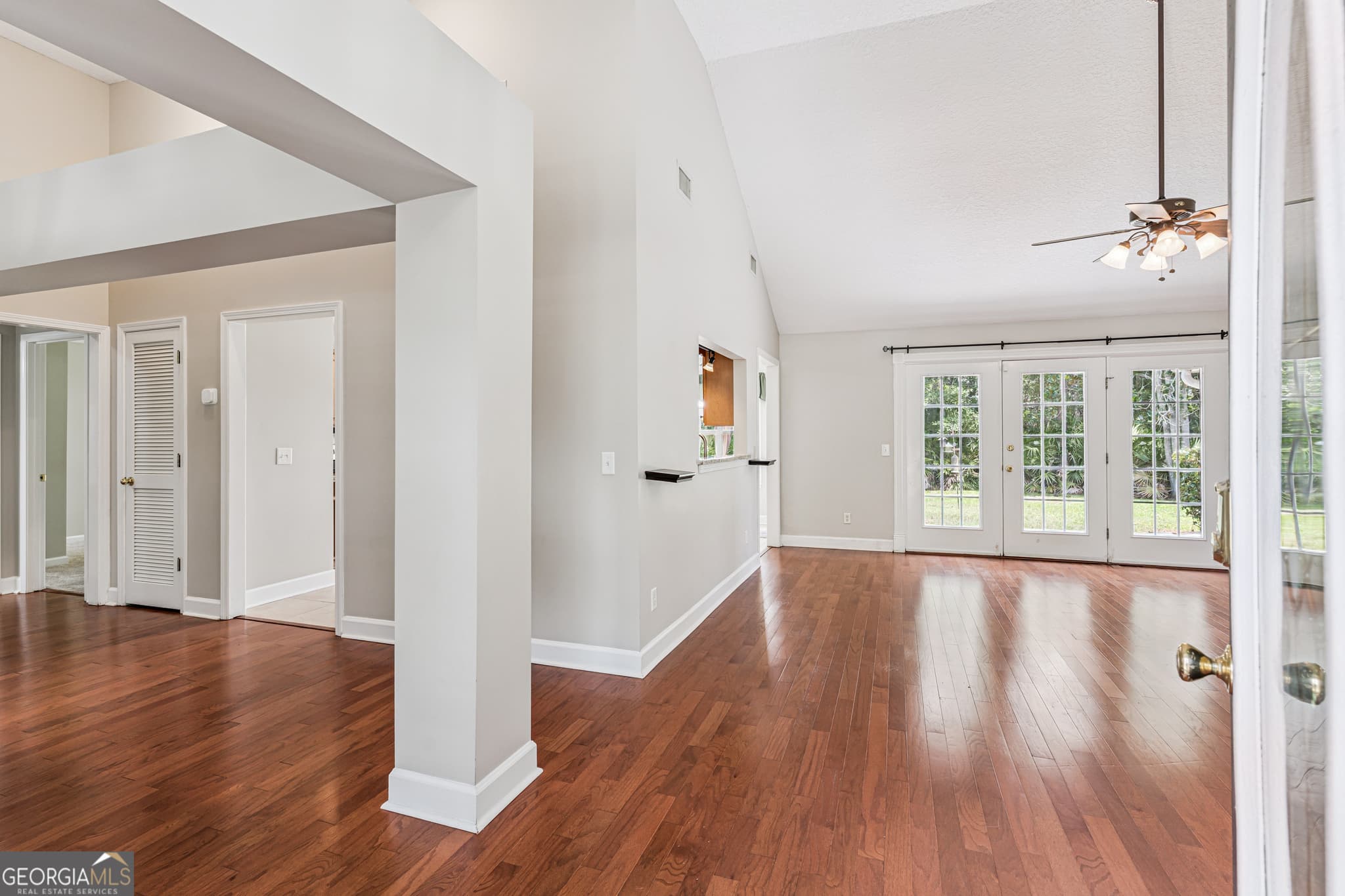 4 bedroom, 3 bathroom, 2,159 sq ft single family residence for sale at 203 Cumberland Drive, Kingsland, GA 31548 — photo 3