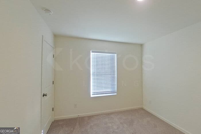 4 bedroom, 2.5 bathroom, 2,014 sq ft single family residence for rent at 108 Flat Rock Mill Trail, Warner Robins, GA 31093 for $2,245 a month — photo 9