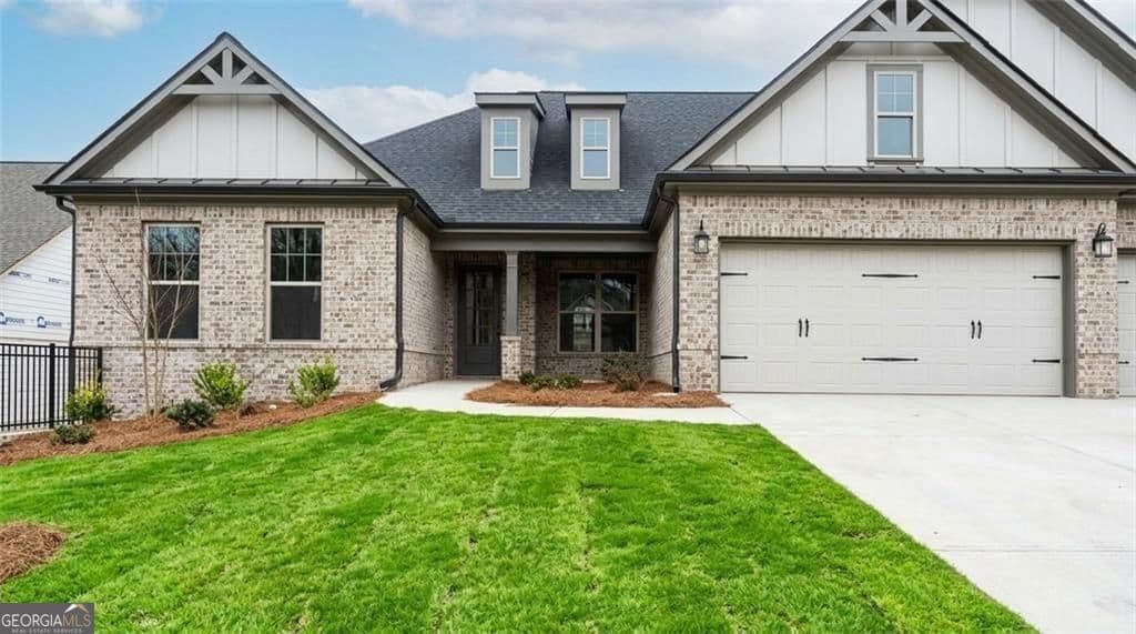 3 bedroom, 2.5 bathroom, 2,905 sq ft single family residence for sale at 709 Highgrove Pass, Canton, GA 30115