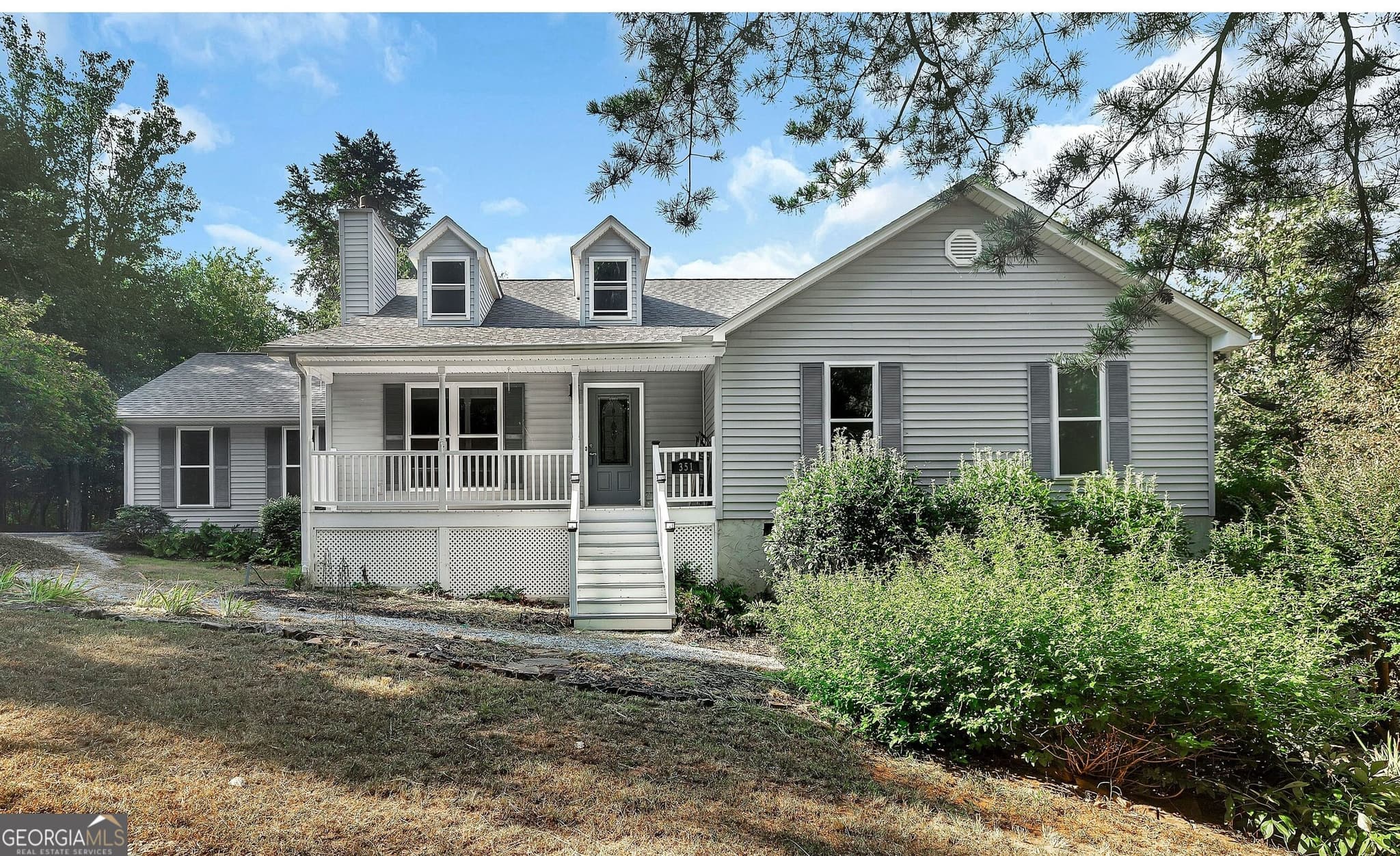 3 bedroom, 2 bathroom, 2,180 sq ft single family residence for sale at 351 Peninsula Drive, Anderson, SC 29626 — photo 2