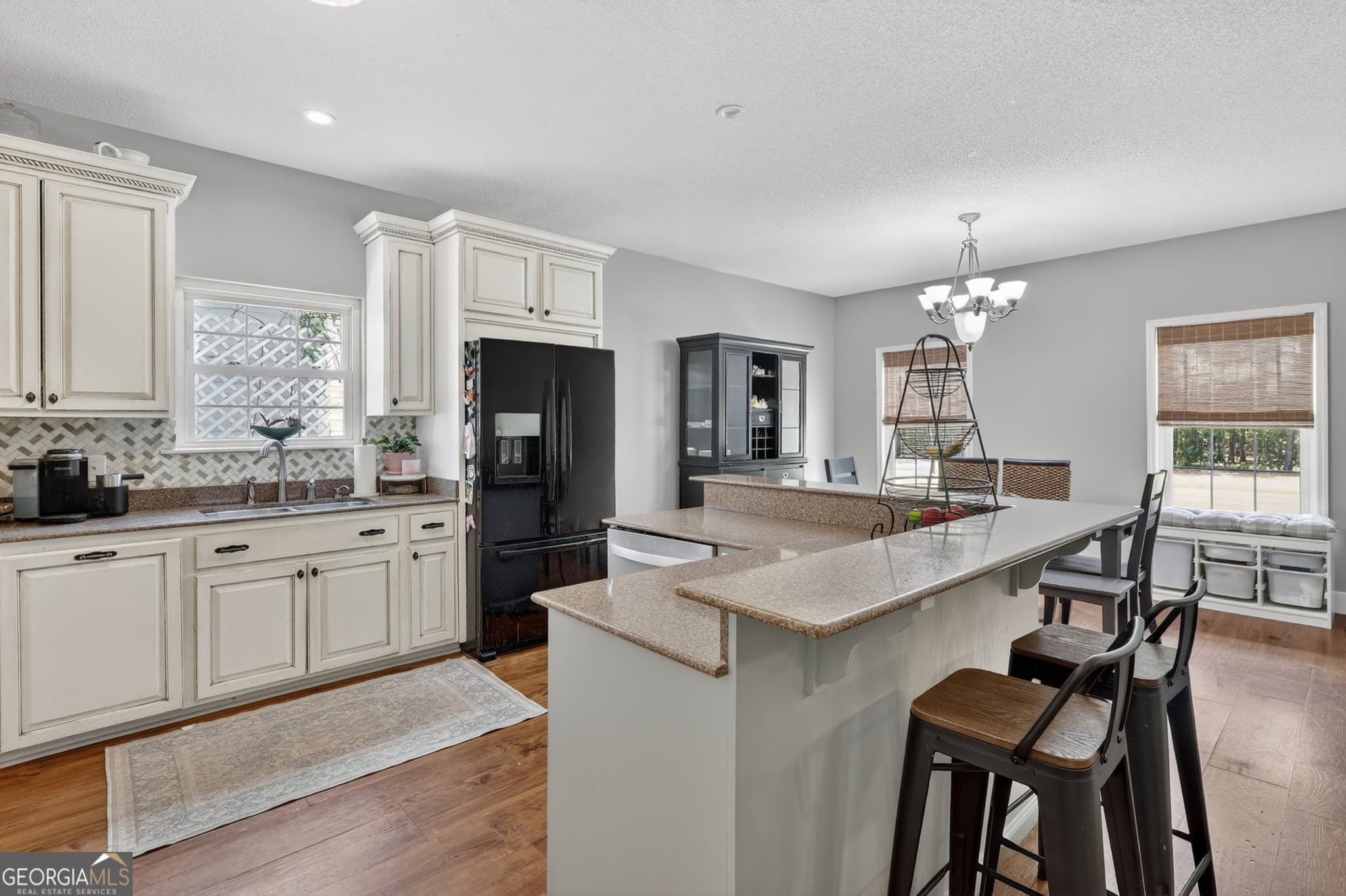 4 bedroom, 3 bathroom, 4,297 sq ft single family residence for sale at 300 Johnson Drive, Sylvania, GA 30467 — photo 7