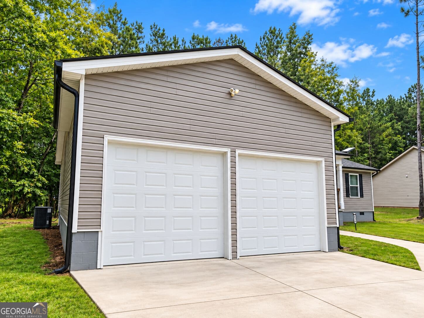 3 bedroom, 2 bathroom, 1,486 sq ft single family residence for sale at 436 Canyon Road, Woodbury, GA 30293 — photo 5