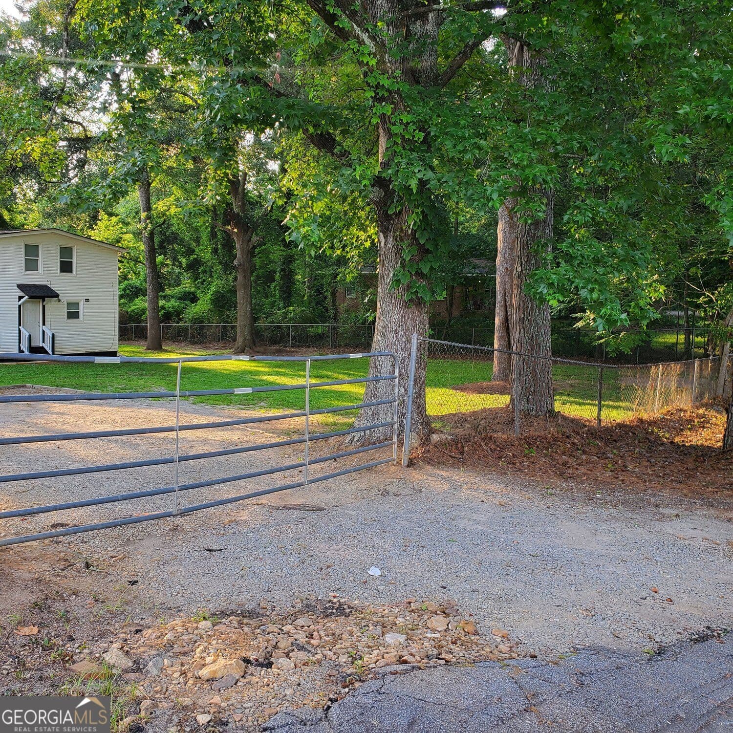 3 bedroom, 2 bathroom, 1,421 sq ft single family residence for sale at 249 W Highway 78, Temple, GA 30179 — photo 5