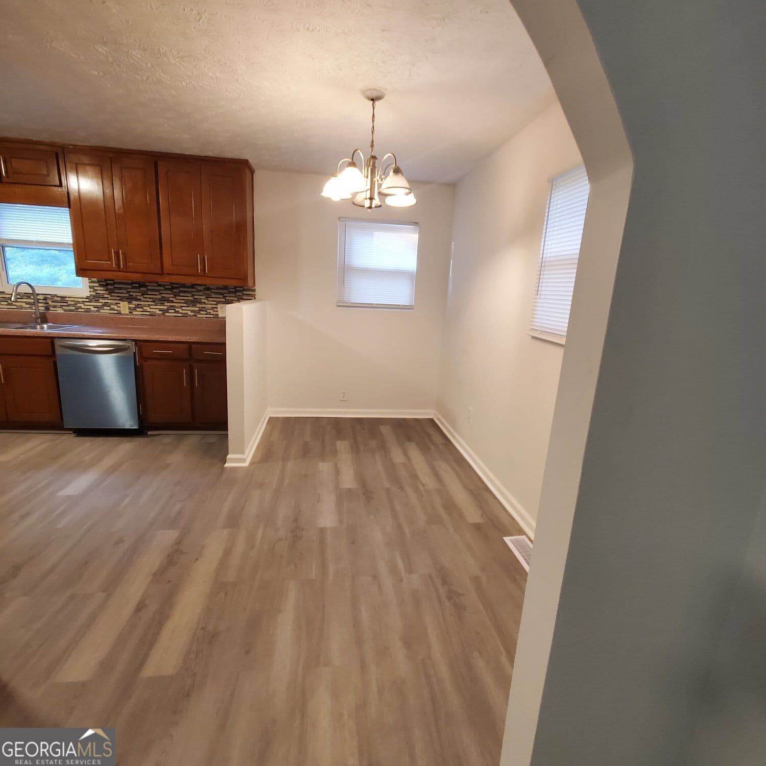 3 bedroom, 2 bathroom, 1,421 sq ft single family residence for sale at 249 W Highway 78, Temple, GA 30179 — photo 10