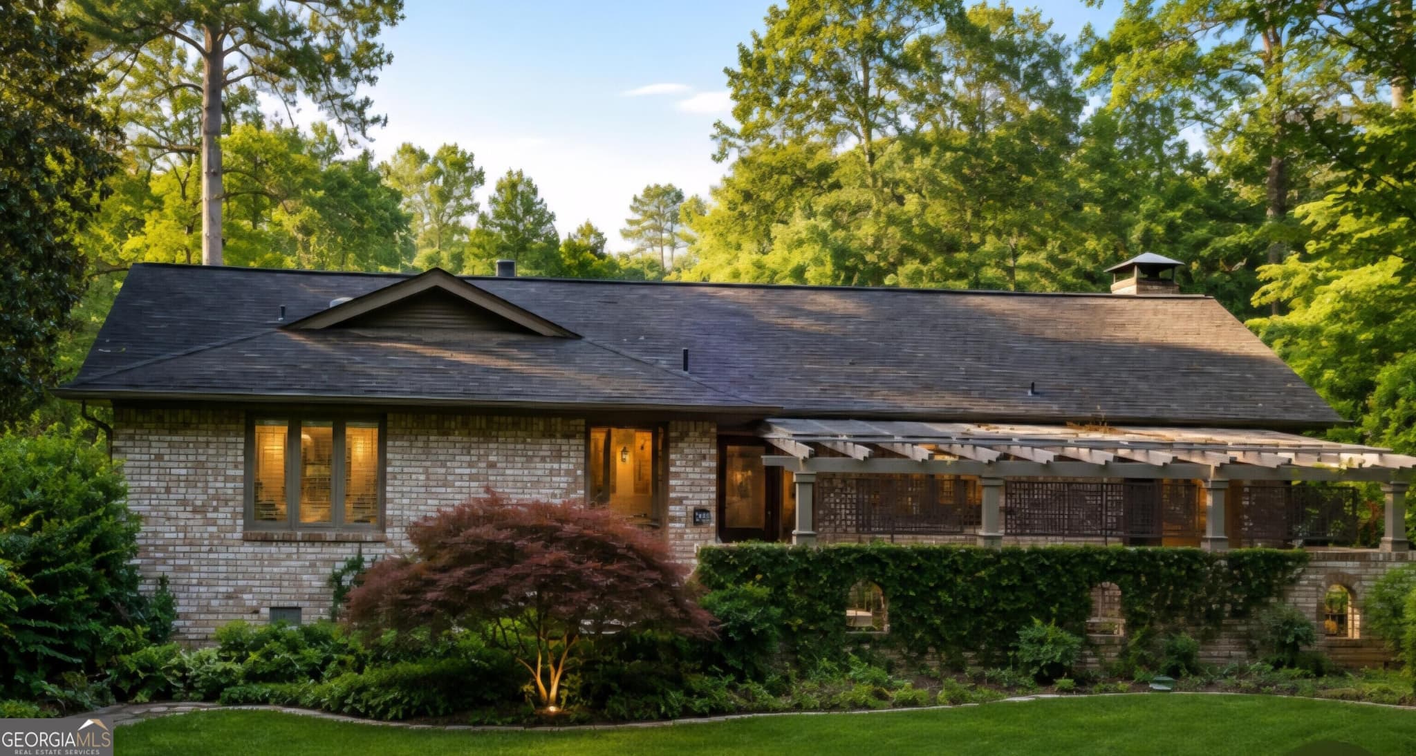 3 bedroom, 3 bathroom, 2,225 sq ft single family residence for sale at 2469 Circlewood Road, Atlanta, GA 30345 — photo 1 of 29