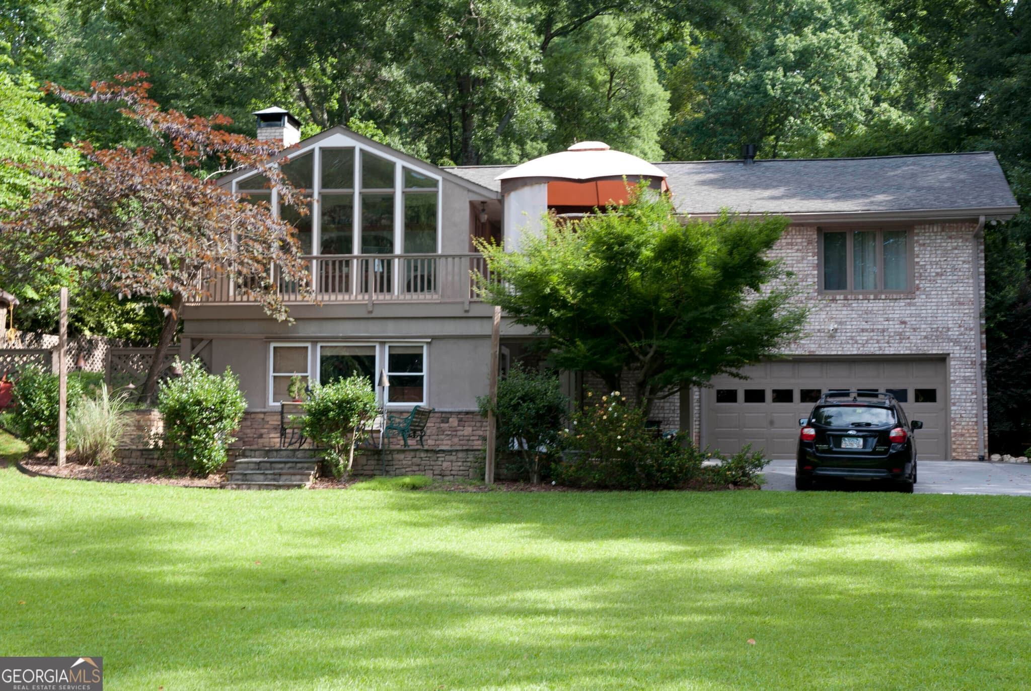 3 bedroom, 3 bathroom, 2,225 sq ft single family residence for sale at 2469 Circlewood Road, Atlanta, GA 30345 — photo 4