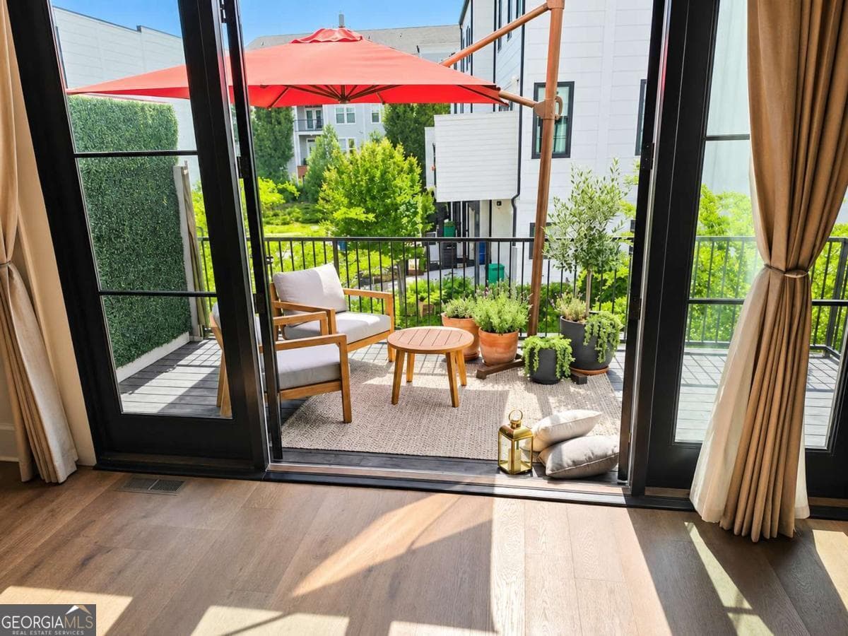 3 bedroom, 3.5 bathroom, 3,040 sq ft townhouse for sale at 2522 Appleden Place 6, Atlanta, GA 30319 — photo 10