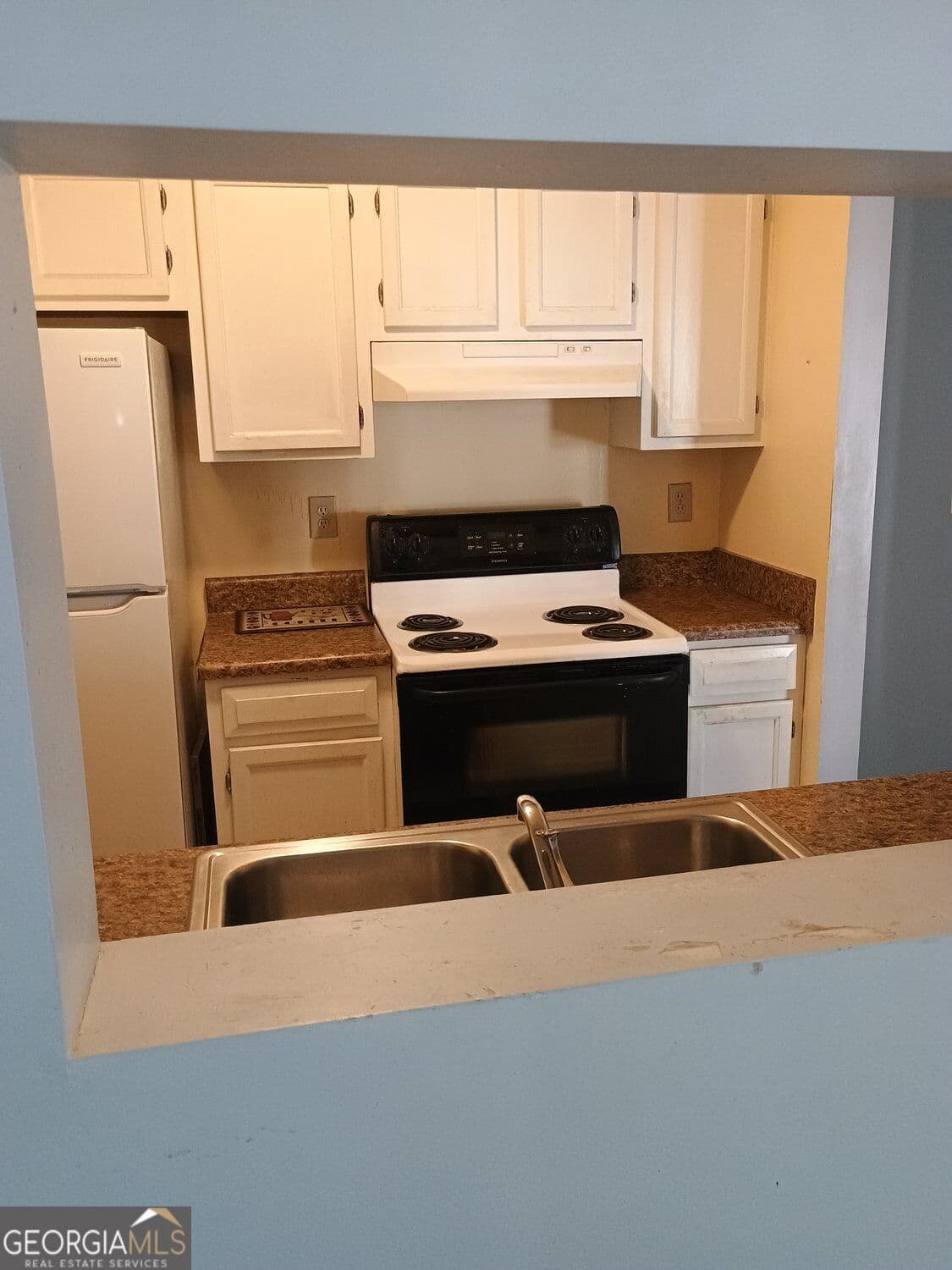 1 bedroom, 1 bathroom, 750 sq ft condominium for rent at 635 Windchase Lane, Stone Mountain, GA 30083 for $950 a month — photo 2