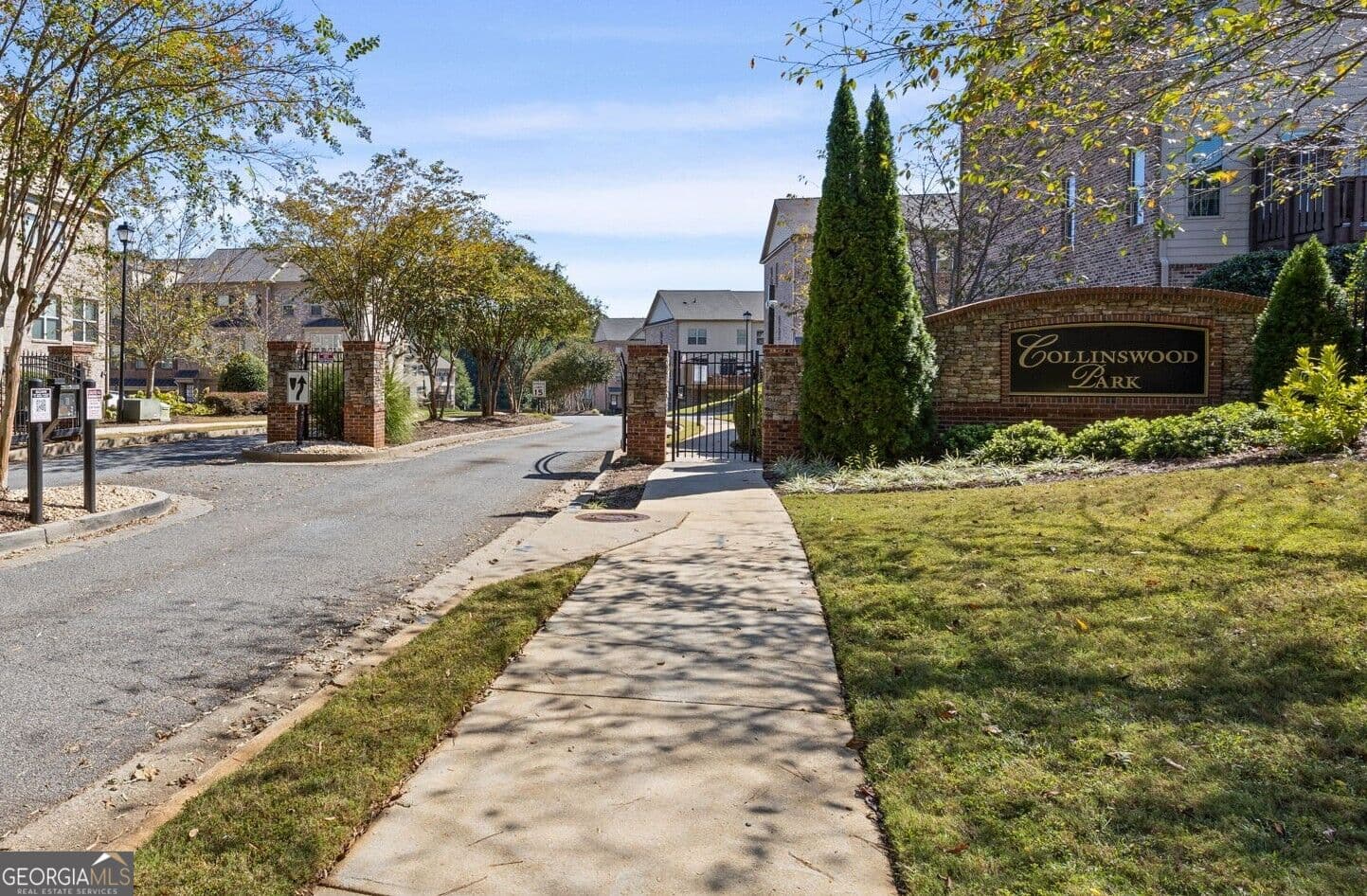 4 bedroom, 3.5 bathroom townhouse for sale at 2743 Hallwood Lane, Suwanee, GA 30024 — photo 9
