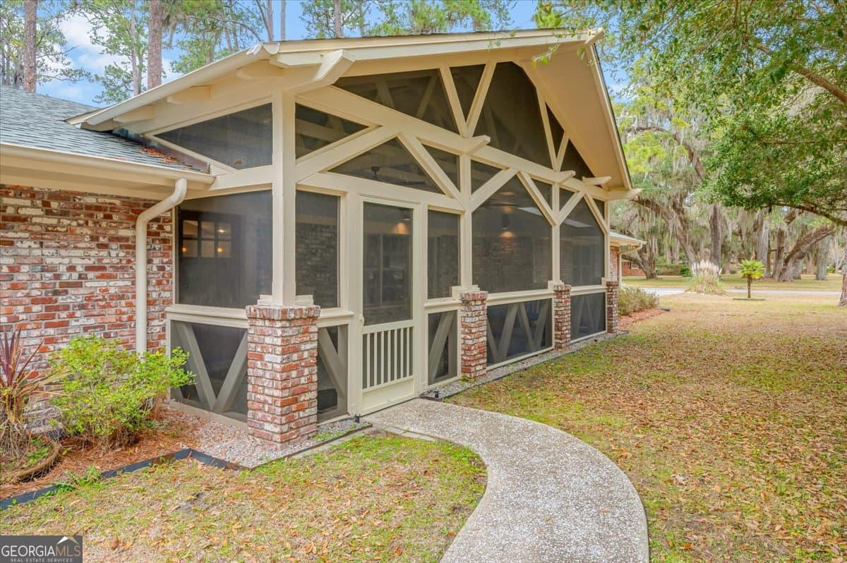 4 bedroom, 4.5 bathroom, 4,489 sq ft single family residence for sale at 636 Old Plantation Road, Jekyll Island, GA 31527 — photo 6