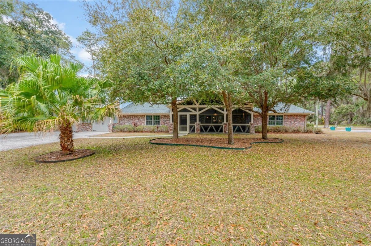 4 bedroom, 4.5 bathroom, 4,489 sq ft single family residence for sale at 636 Old Plantation Road, Jekyll Island, GA 31527 — photo 5