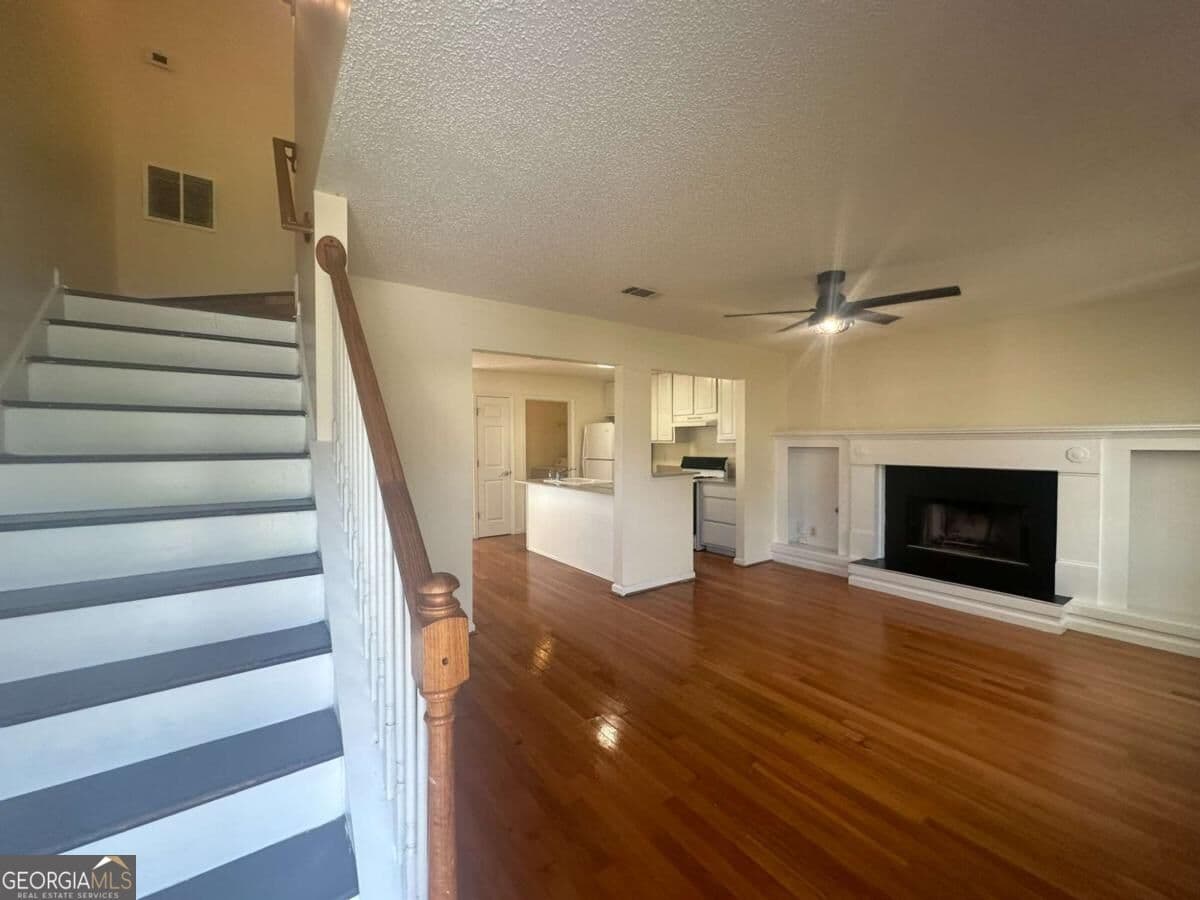 3 bedroom, 1.5 bathroom, 1,120 sq ft single family residence for rent at 839 Tramore Drive, Stockbridge, GA 30281 for $1,500 a month — photo 2