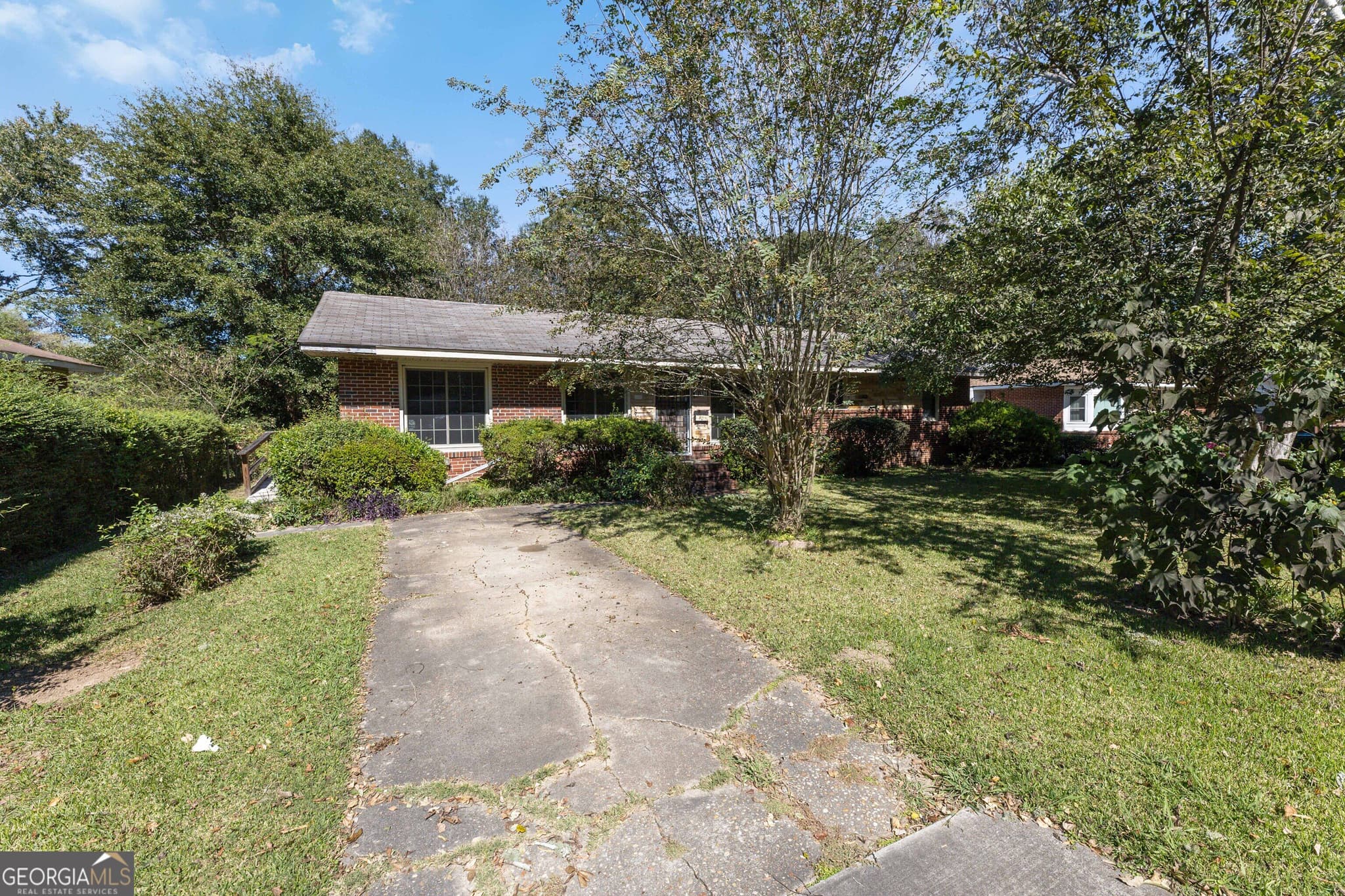3 bedroom, 1 bathroom, 1,404 sq ft single family residence for sale at 3017 Plantation Road, Columbus, GA 31903 — photo 3