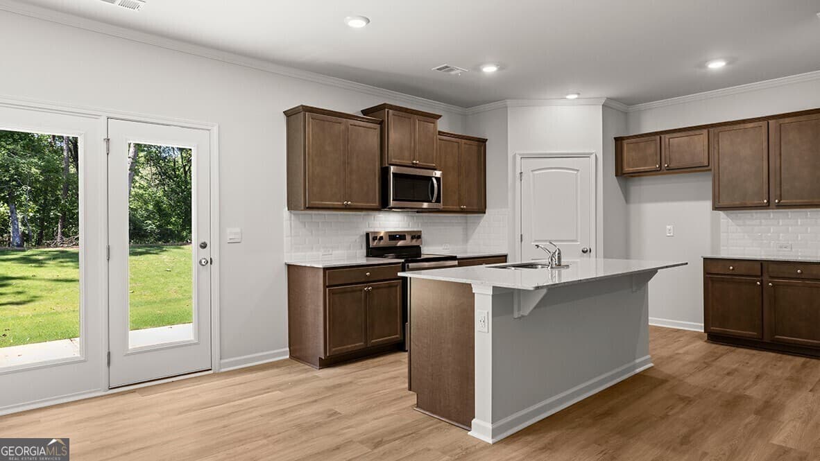 4 bedroom, 2.5 bathroom, 1,877 sq ft townhouse for sale at 4141 Kestrel Court, Gainesville, GA 30506 — photo 5
