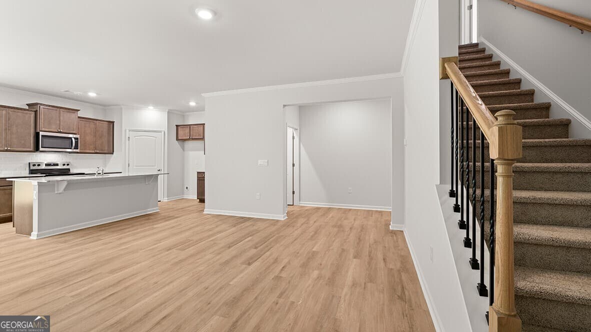 4 bedroom, 2.5 bathroom, 1,877 sq ft townhouse for sale at 4141 Kestrel Court, Gainesville, GA 30506 — photo 9