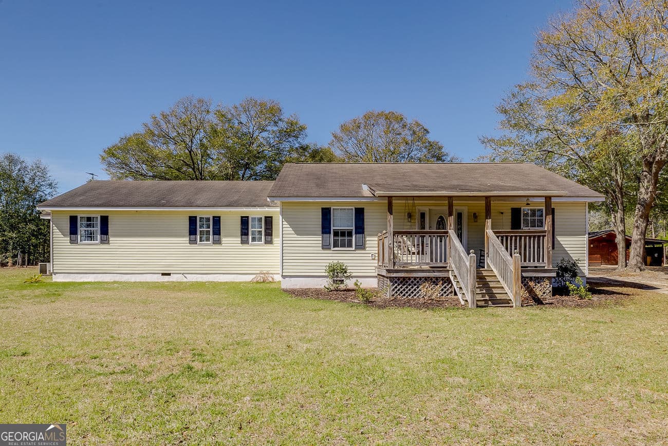 3 bedroom, 2 bathroom, 2,913 sq ft single family residence sold at 1691 S Fork Road, Sylvania, GA 30467