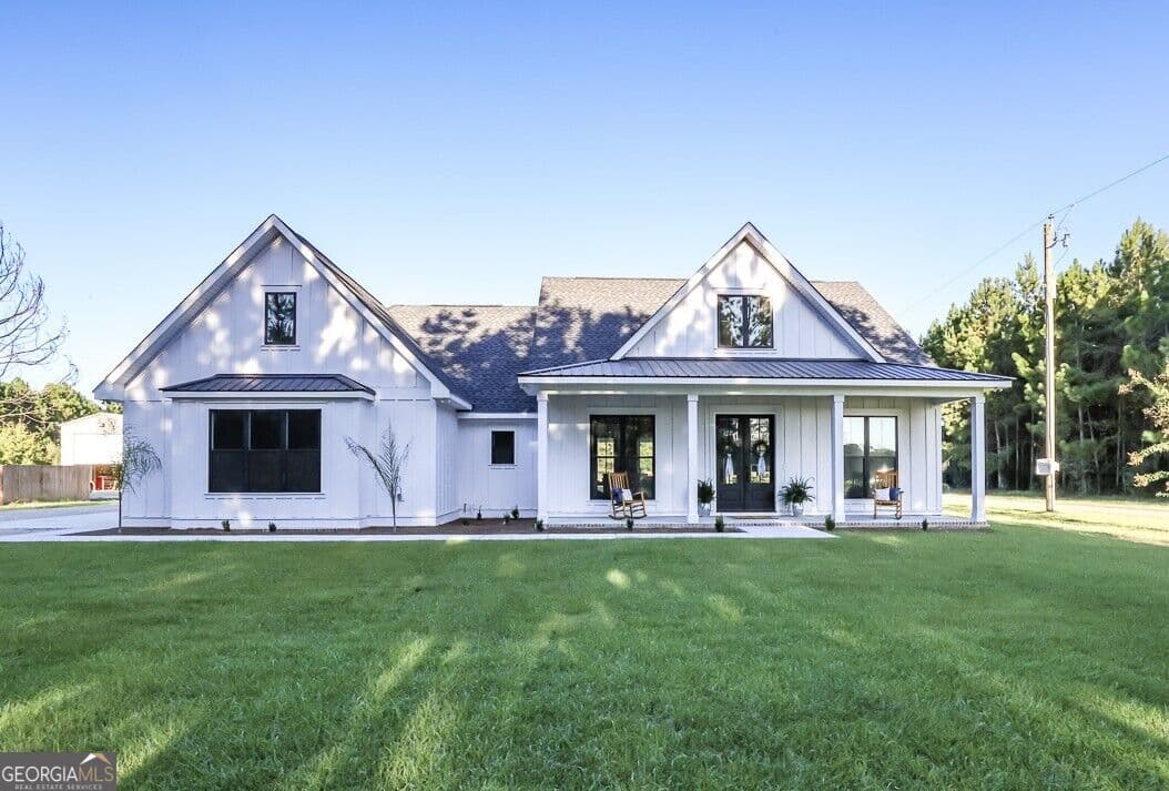 4 bedroom, 3.5 bathroom, 2,750 sq ft single family residence for sale at 1049 Mccall Road, Springfield, GA 31329