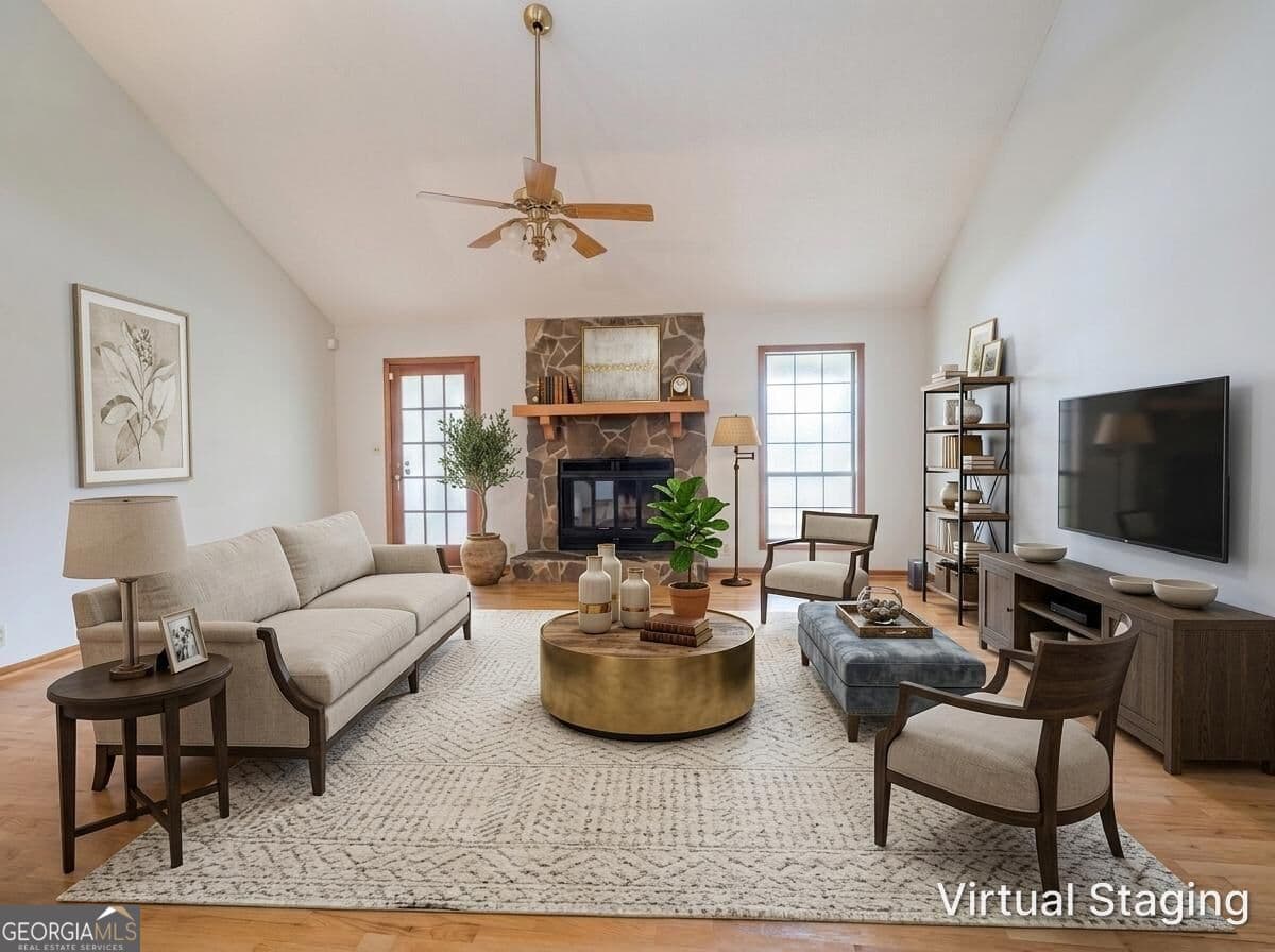 3 bedroom, 3 bathroom, 1,585 sq ft single family residence for sale at 120 Bay Court, Eatonton, GA 31024 — photo 2