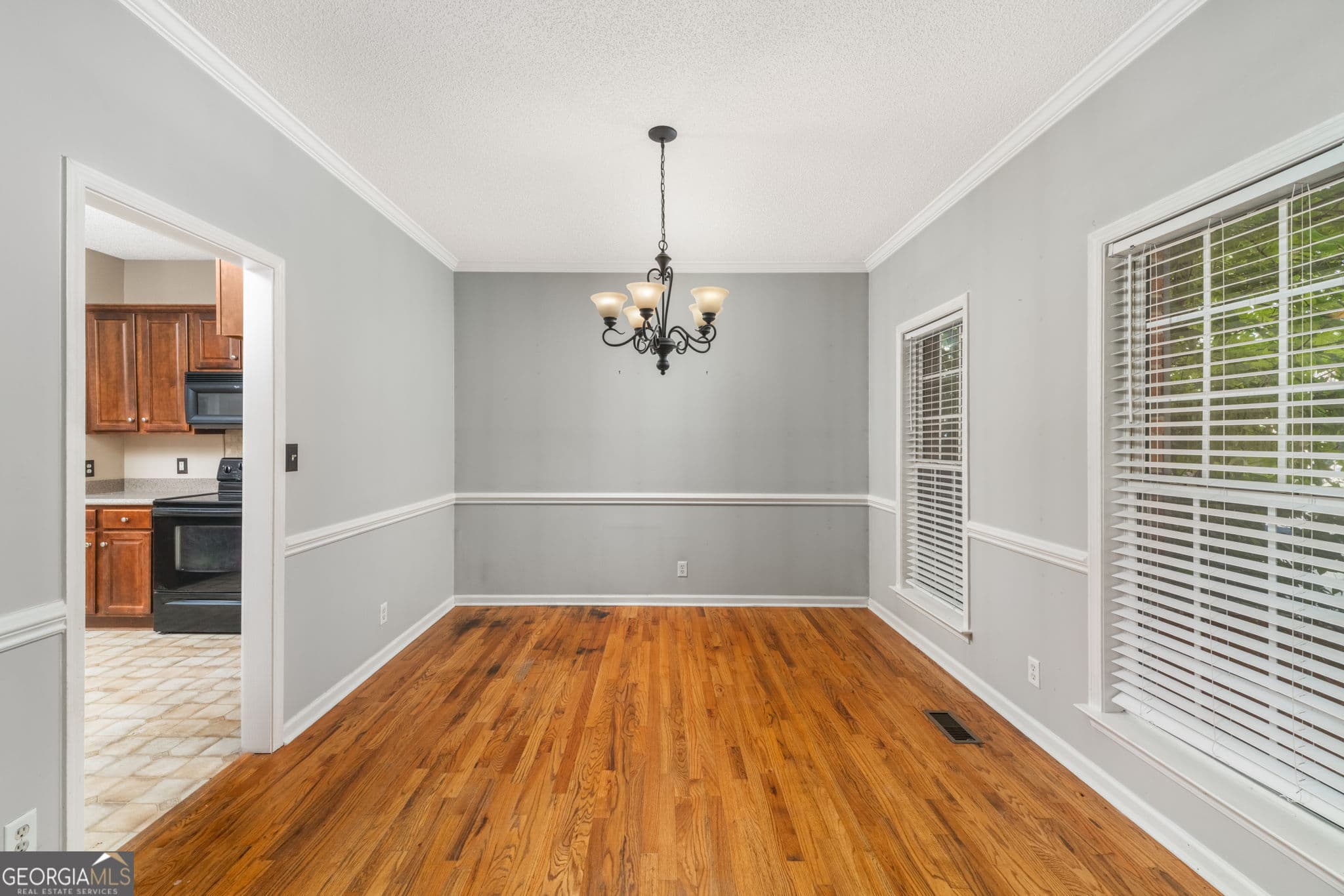 4 bedroom, 2.5 bathroom, 2,571 sq ft single family residence for sale at 141 Masters Cove, Macon, GA 31211 — photo 5