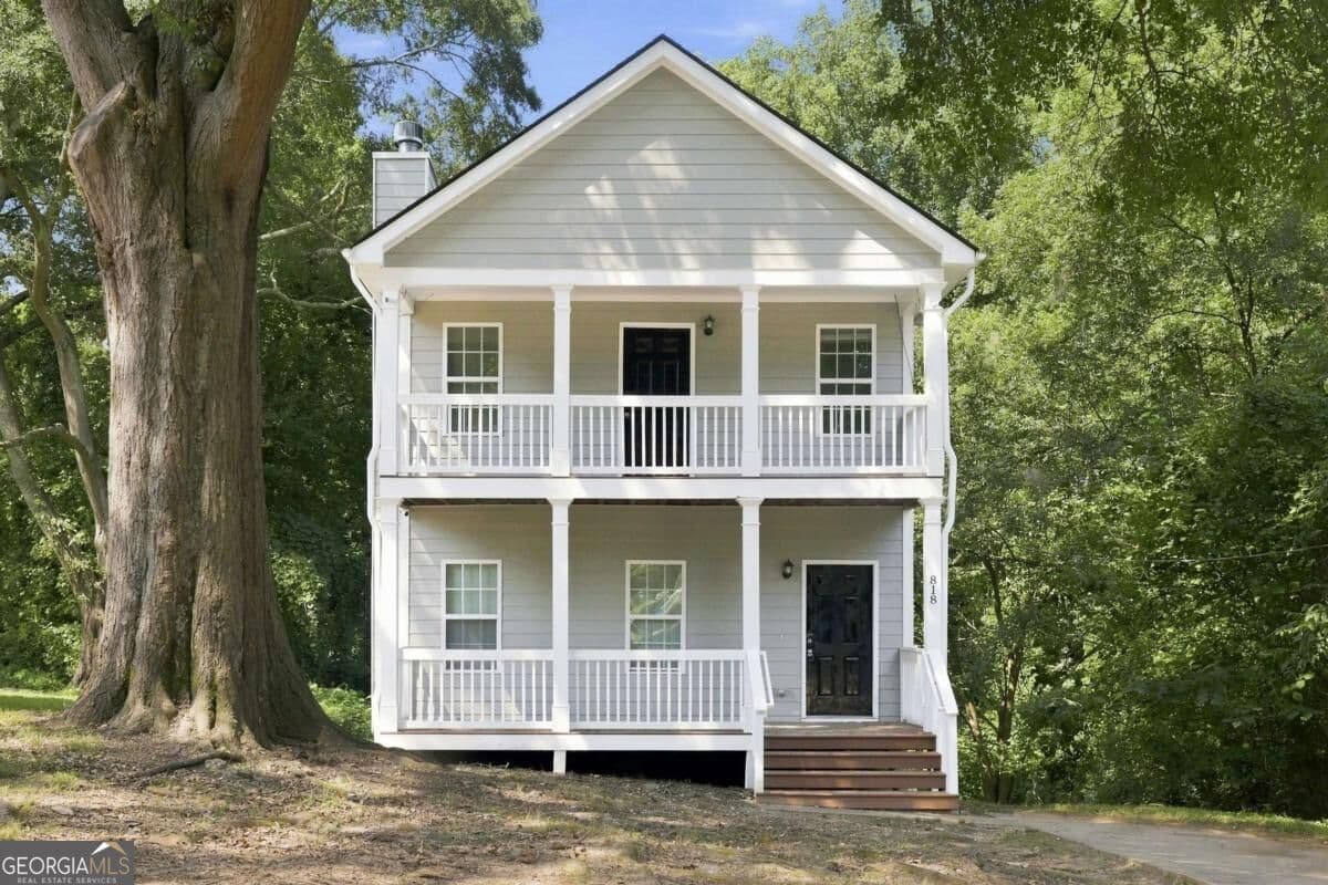 3 bedroom, 2.5 bathroom single family residence for rent at 818 Woods Drive, Atlanta, GA 30318 for $1,900 a month — photo 1 of 1