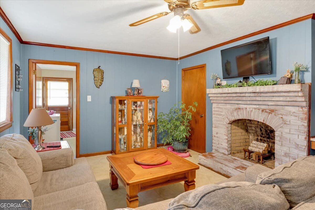 6 bedroom, 3 bathroom, 2,100 sq ft single family residence for sale at 452 Brad Mary Lake Road, Harlem, GA 30814 — photo 3