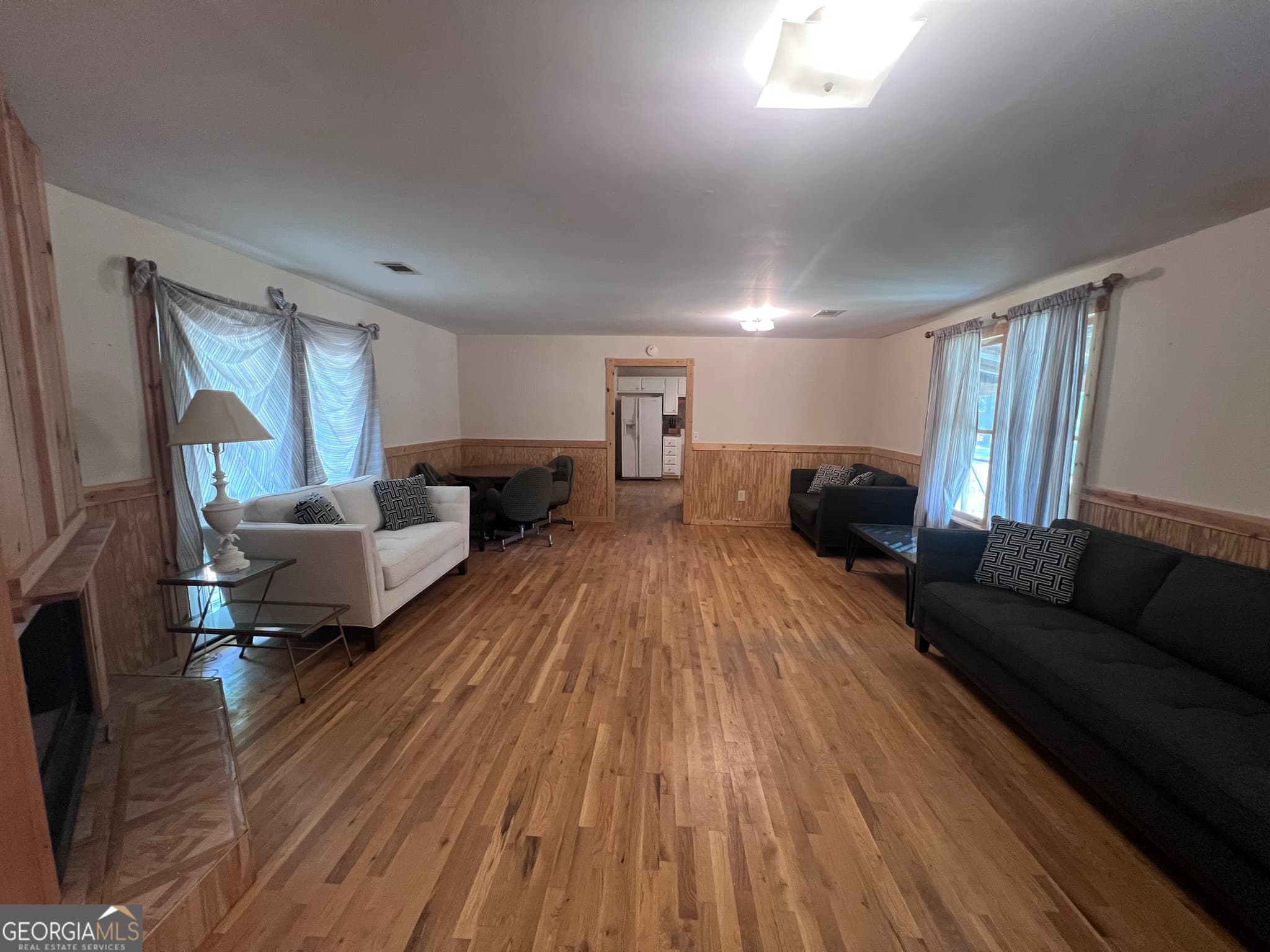 2 bedroom, 1 bathroom, 900 sq ft single family residence for rent at 844 Shorewood Circle, Toccoa, GA 30577 for $1,500 a month — photo 4