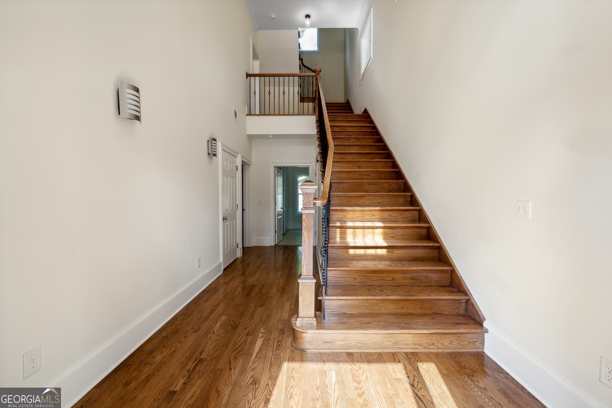4 bedroom, 3.5 bathroom, 3,645 sq ft single family residence for sale at 1303 N Druid Hills Road, Brookhaven, GA 30319 — photo 3