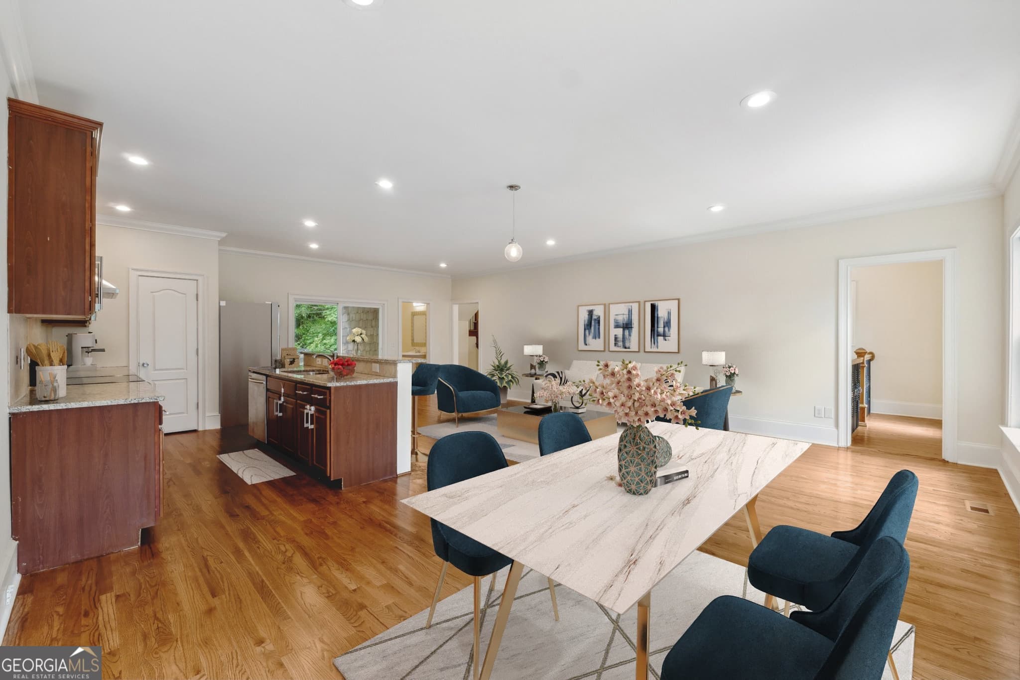 4 bedroom, 3.5 bathroom, 3,645 sq ft single family residence for sale at 1303 N Druid Hills Road, Brookhaven, GA 30319 — photo 5
