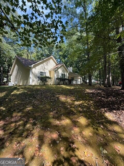 3 bedroom, 2 bathroom, 1,632 sq ft single family residence for sale at 255 Lakeside Drive, Covington, GA 30016 — photo 2