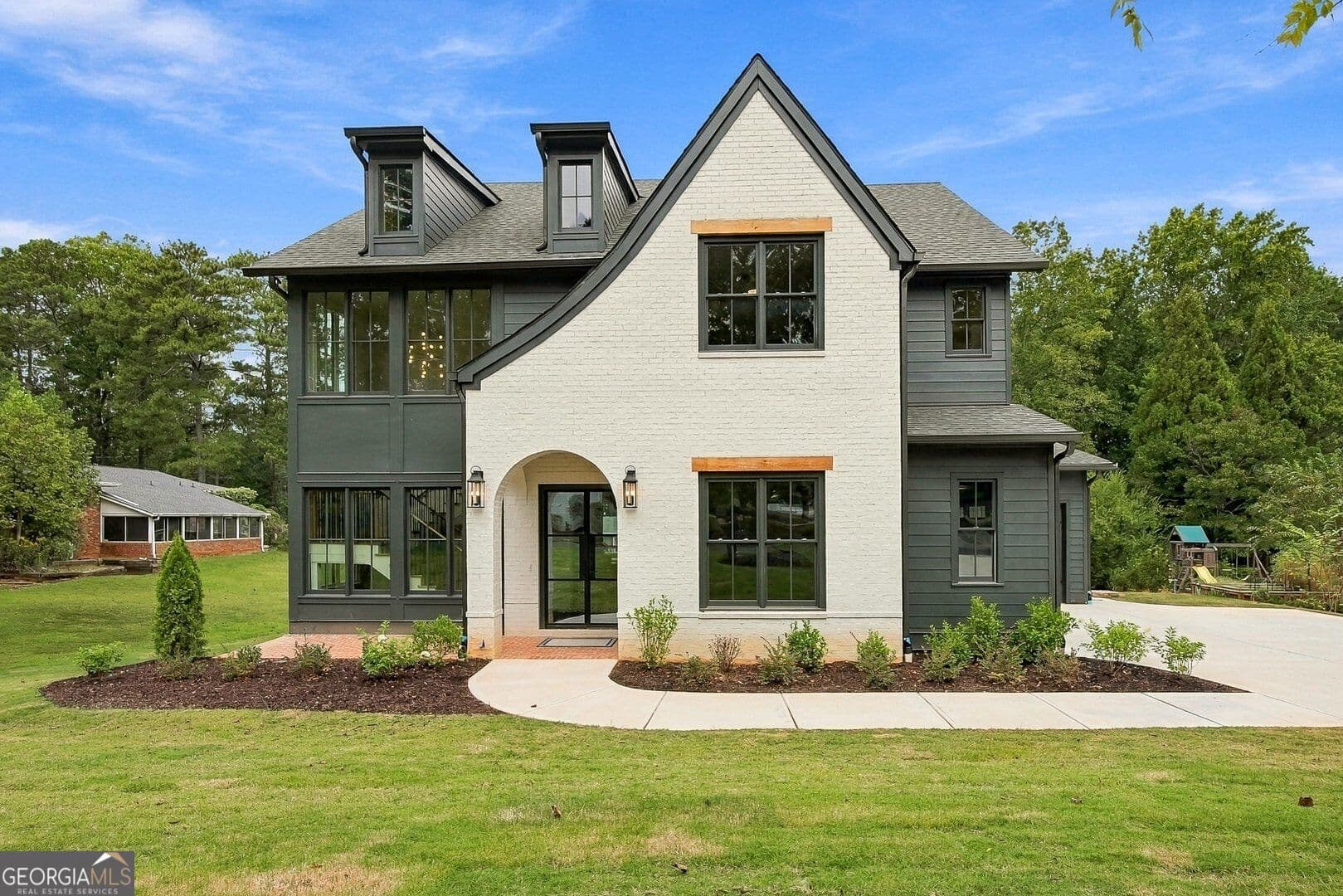 5 bedroom, 4.5 bathroom, 4,640 sq ft single family residence for sale at 880 Austin Drive, Smyrna, GA 30082