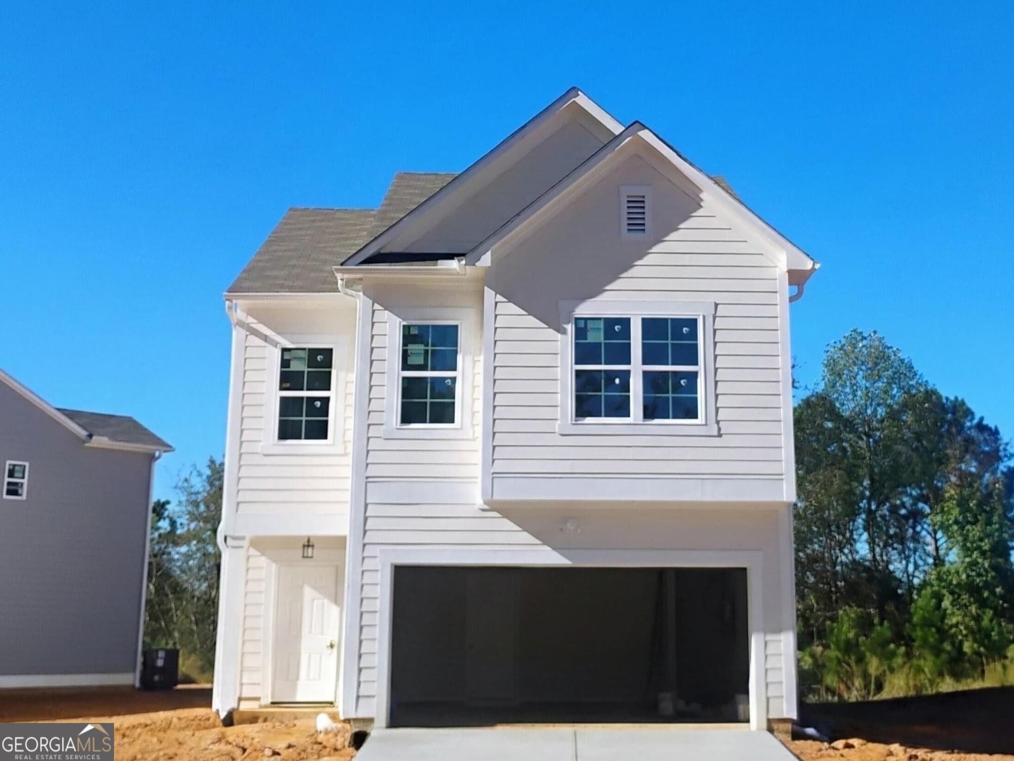 3 bedroom, 2.5 bathroom, 1,853 sq ft single family residence for sale at 162 Millers Lane, Calhoun, GA 30701 — photo 1 of 11